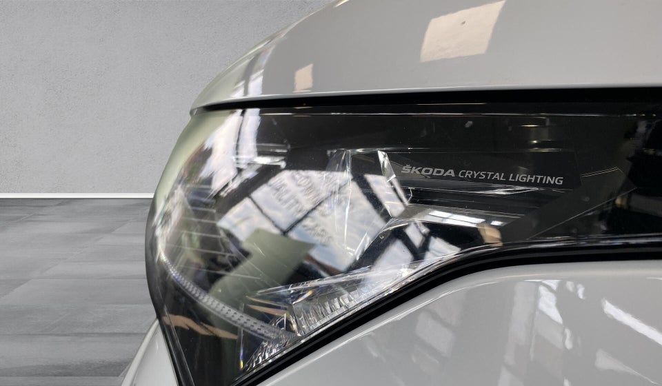 Skoda Enyaq 60 iV Selection Lodge 5d