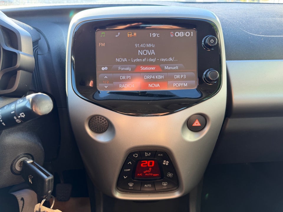 Citroën C1 1,2 PureTech Feel Complet 5d