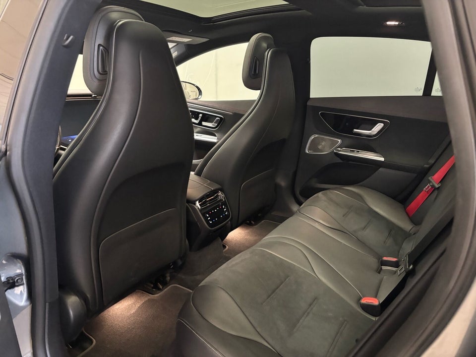 Mercedes EQE43 AMG 4Matic 4d