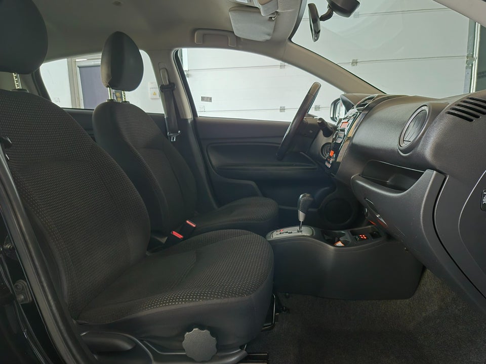 Mitsubishi Space Star 1,2 Limited CVT 5d