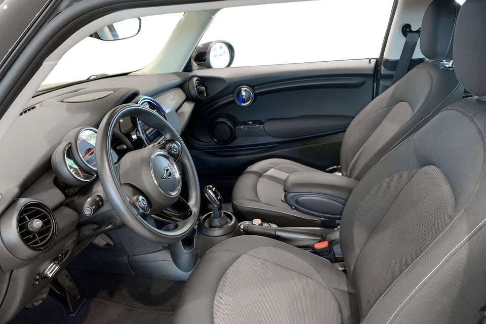 MINI Cooper 1,5 Pepper II aut. 5d