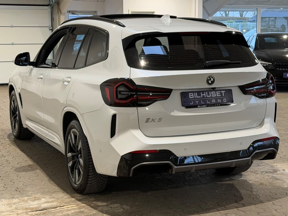 BMW iX3 Charged M-Sport 5d