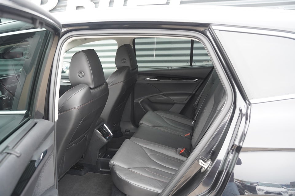 Skoda Enyaq 80 iV 5d