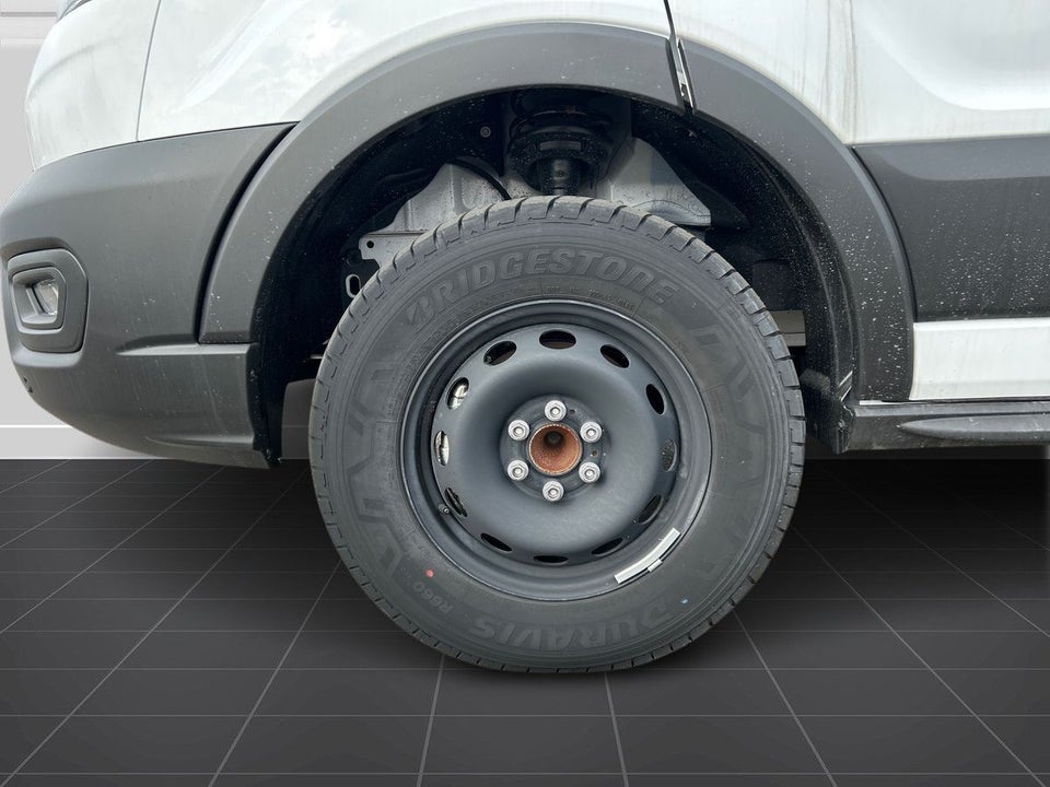 Ford E-Transit 350 L2 Van 68 Trend H2 RWD