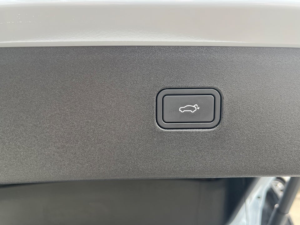 Volvo EX30 Extended Range Ultra 5d