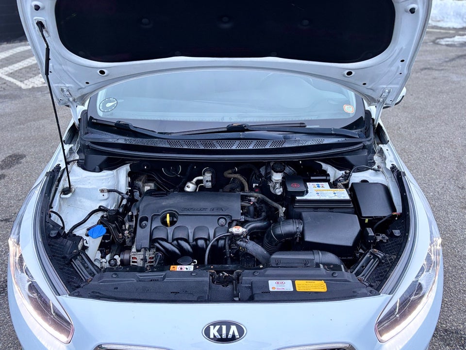 Kia Ceed 1,4 CVVT Collect SW 5d
