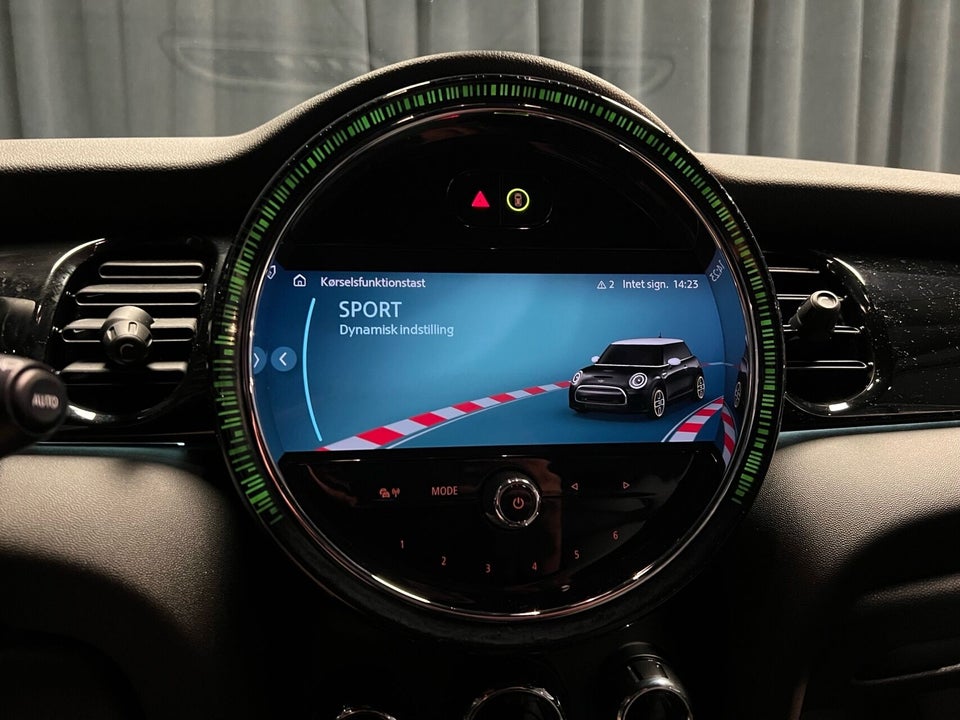 MINI Cooper SE Edition Premium Plus 3d