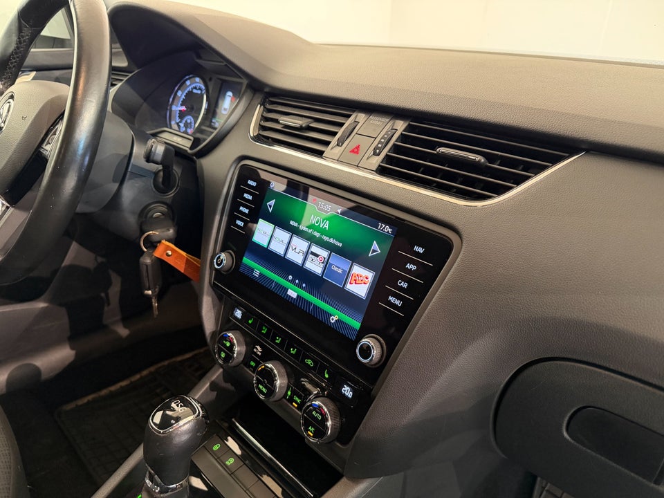 Skoda Octavia 1,5 TSi 150 Ambition Combi DSG 5d