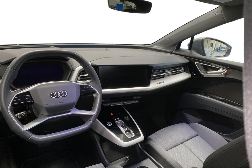 Audi Q4 e-tron 40 Attitude 5d