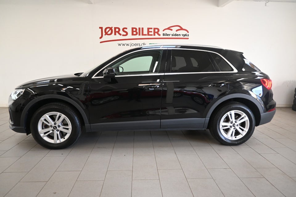 Audi Q3 45 TFSi e Attitude plus S-tr. 5d