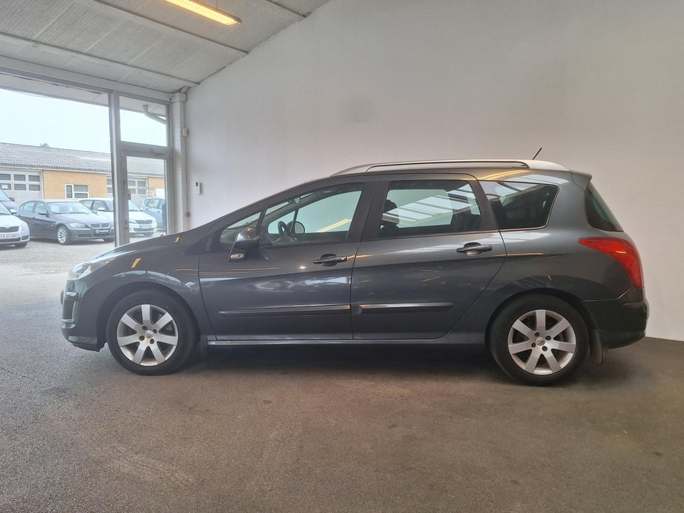 Peugeot 308 2,0 HDi 136 Premium SW 5d