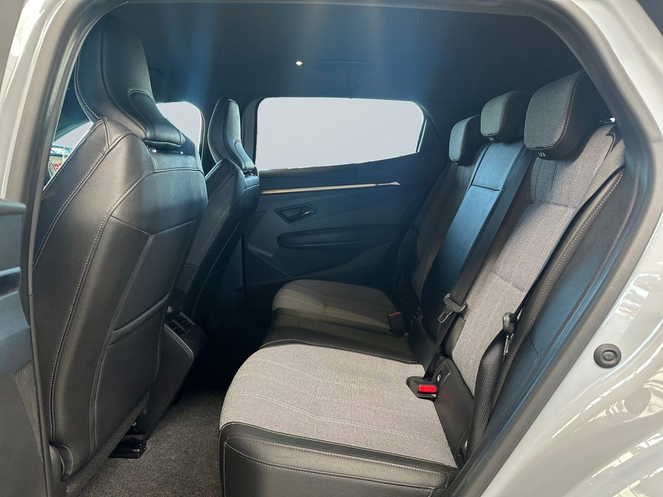 Renault Megane E-Tech 60 Techno 5d