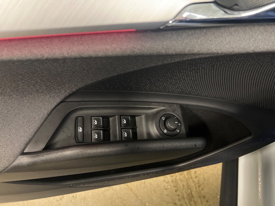 Skoda Enyaq 60 iV Loft 5d