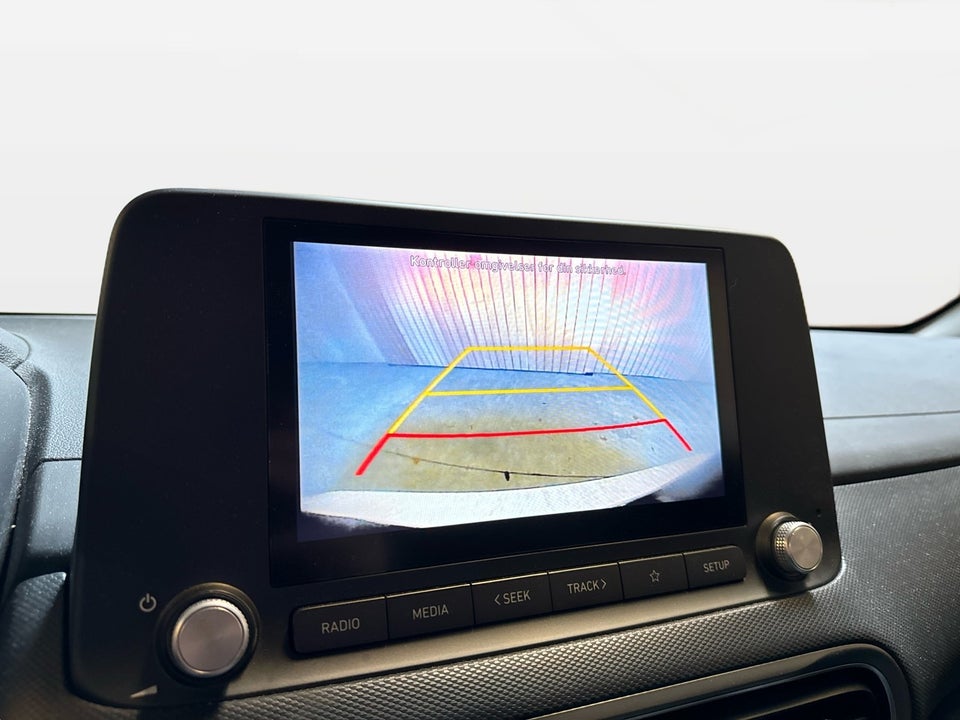 Hyundai Kona 39 EV Essential 5d