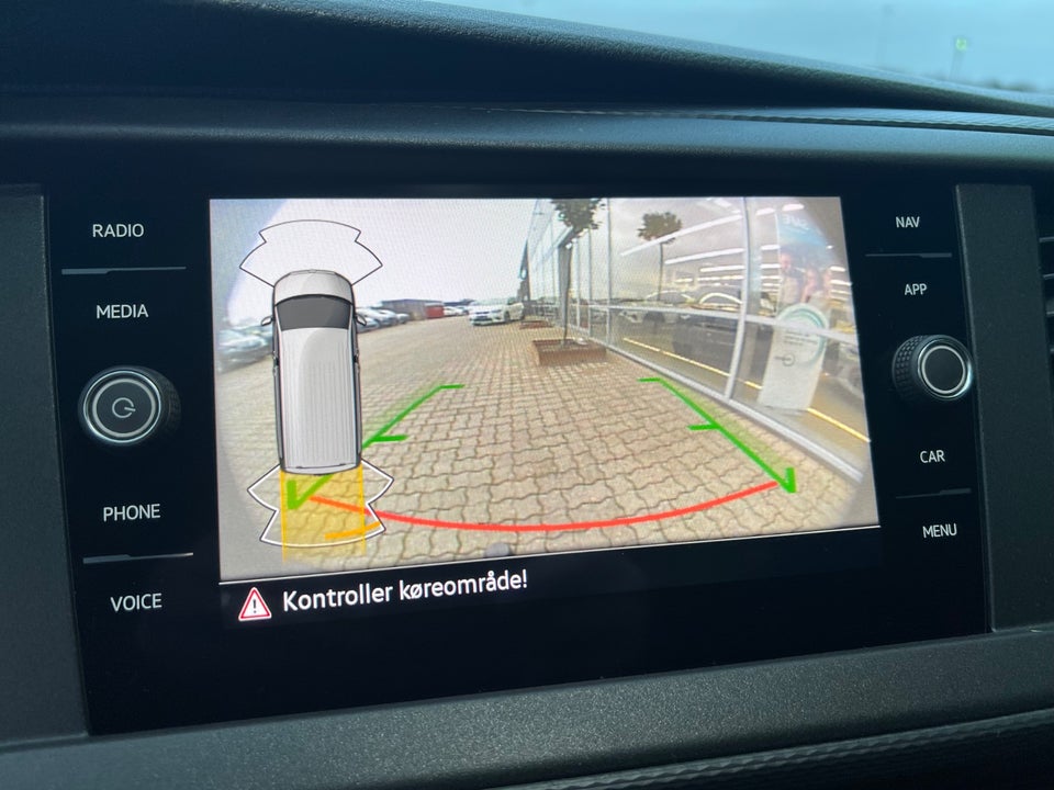 VW Transporter 2,0 TDi 204 Kassevogn DSG lang