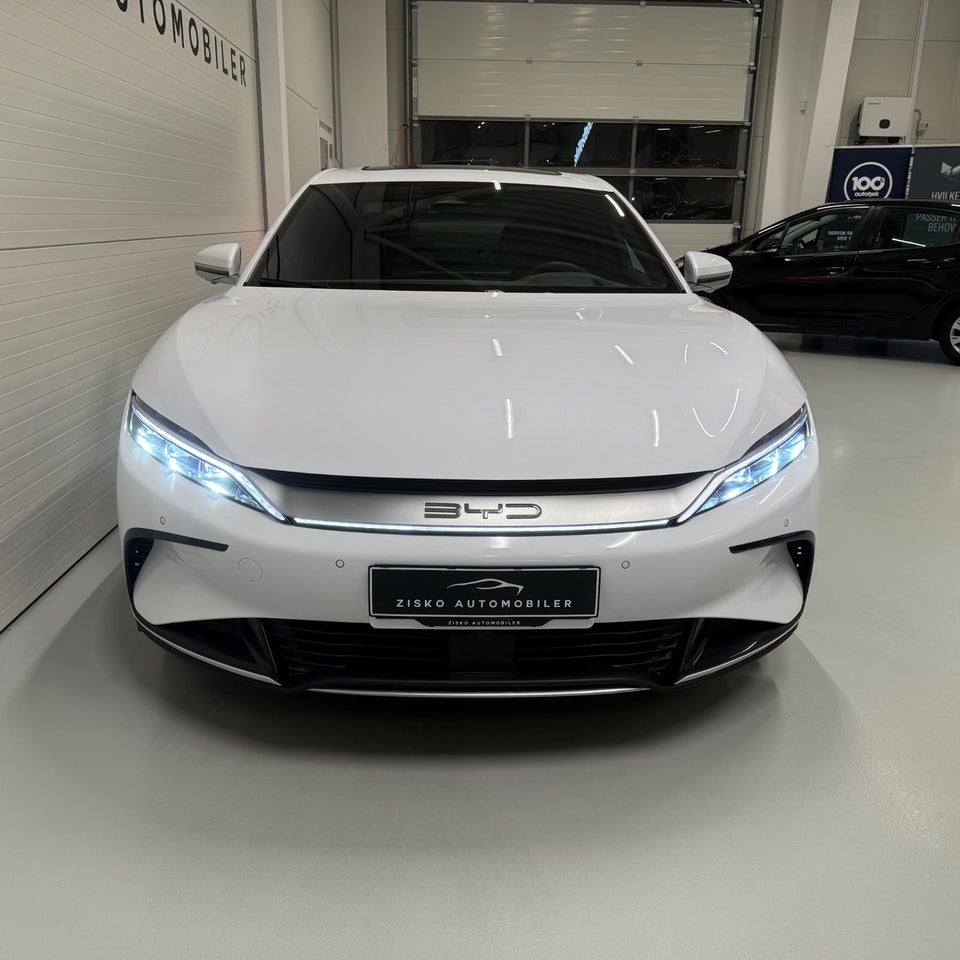 BYD Han 85 Design AWD 4d