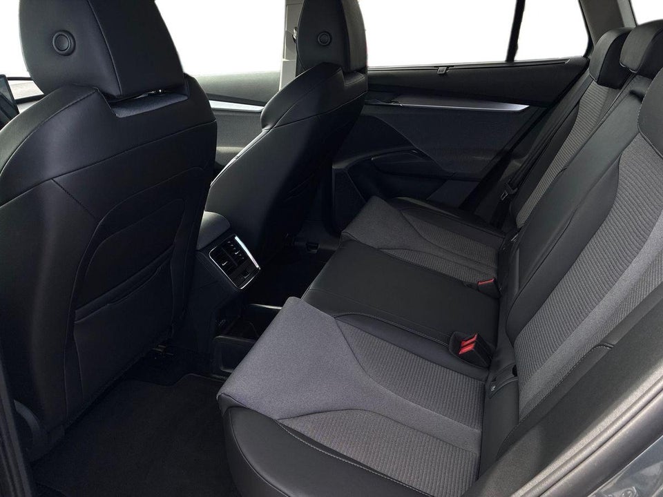 Skoda Enyaq 60 iV Premium 5d