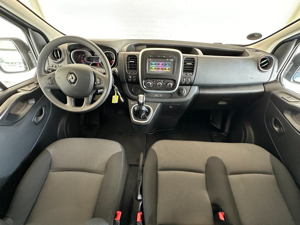 Renault Trafic T29 2,0 dCi 170 L2H1 EDC