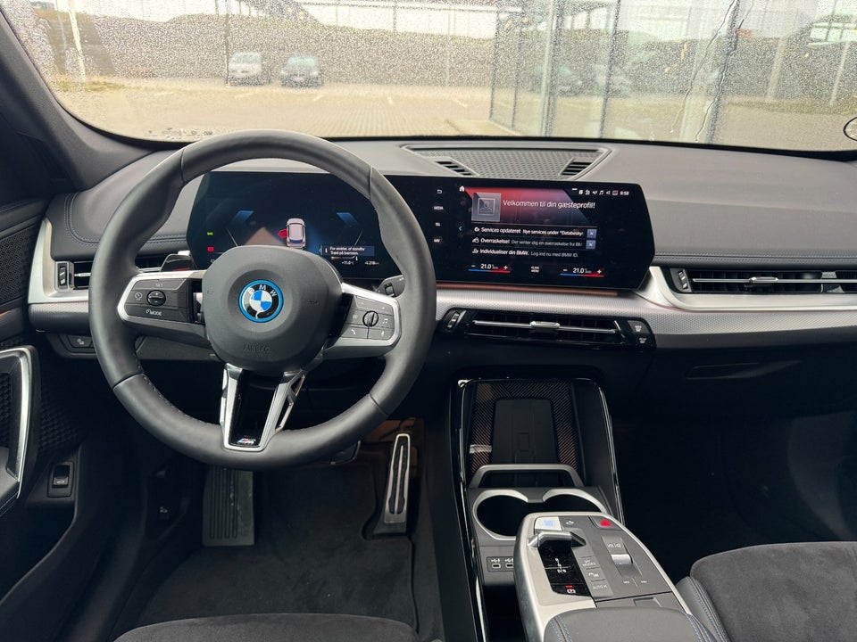 BMW iX1 xDrive30 M-Sport 5d