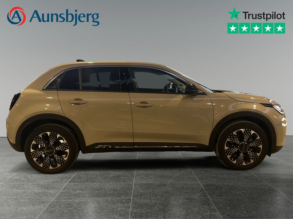 Fiat 600e 54 la Prima 5d