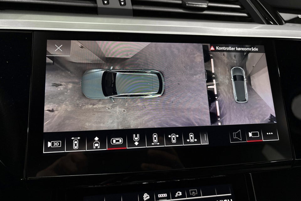 Audi e-tron 55 S-line quattro 5d