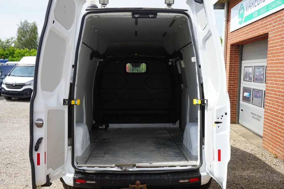 Ford Transit Custom 320L 2,0 TDCi 130 Trend