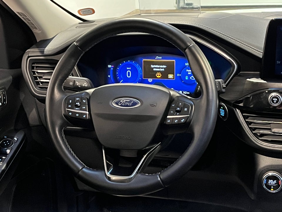 Ford Kuga 2,5 PHEV Vignale CVT 5d