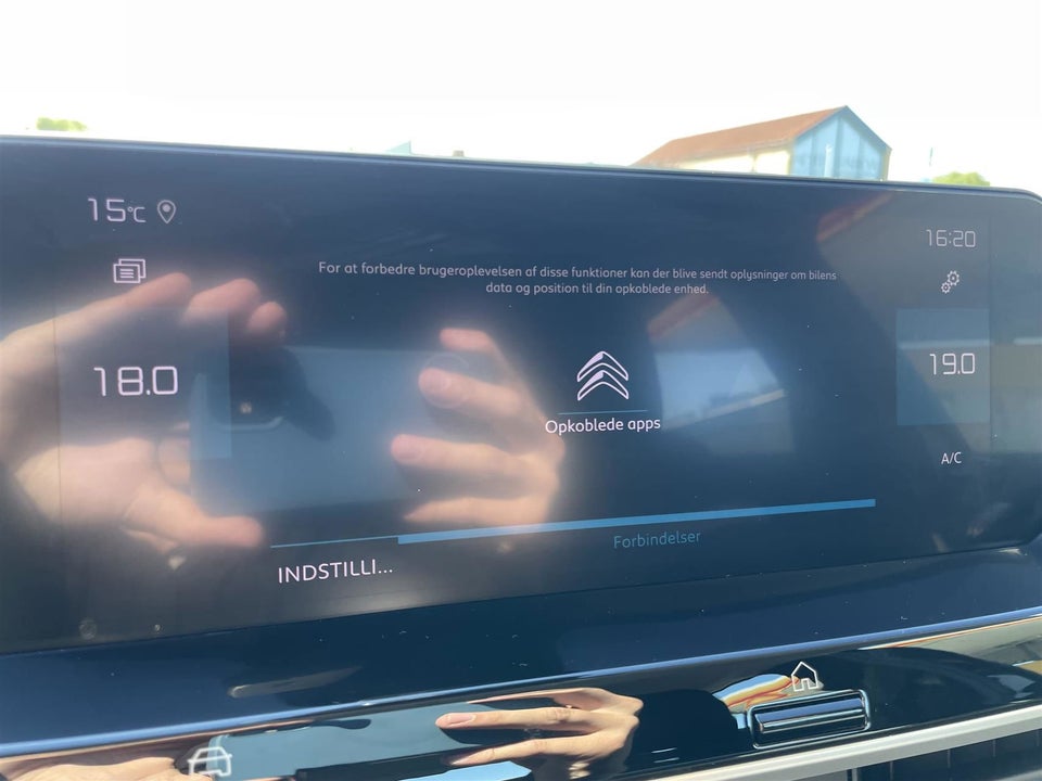 Citroën C4 1,2 PureTech 100 Carré 5d