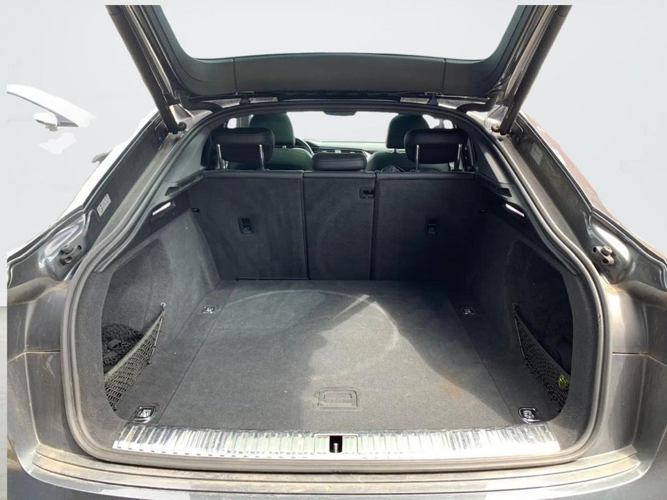 Audi e-tron 55 S-line Sportback quattro 5d