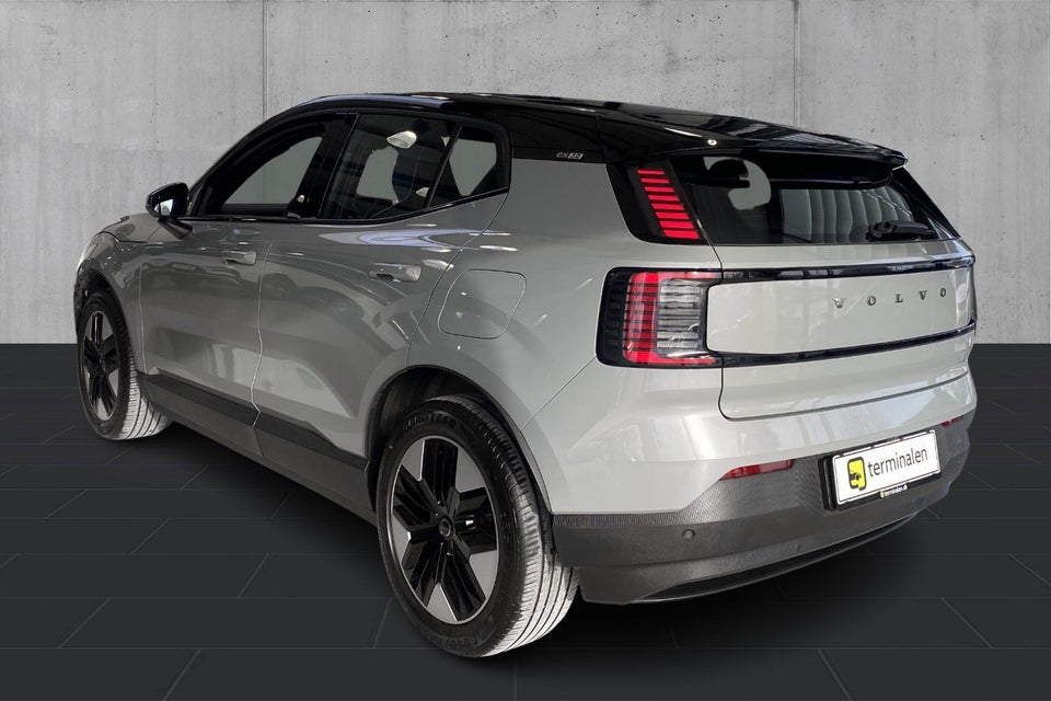 Volvo EX30 Standard Range Plus 5d