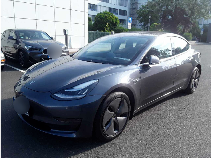 Tesla Model 3 Long Range AWD 4d