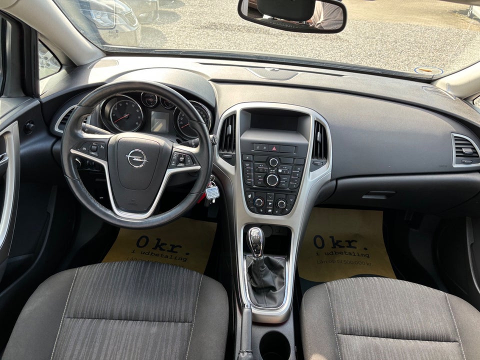 Opel Astra 1,4 T 140 Enjoy 5d
