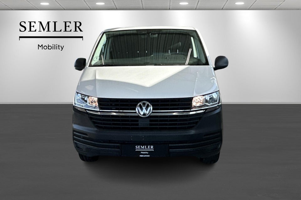 VW Transporter 2,0 TDi 110 Kassevogn lang