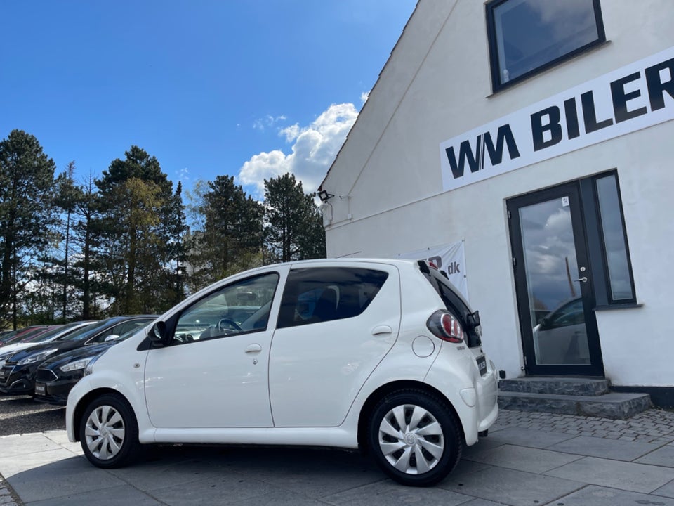 Toyota Aygo 1,0 VVT-i T2 Air Connect 5d