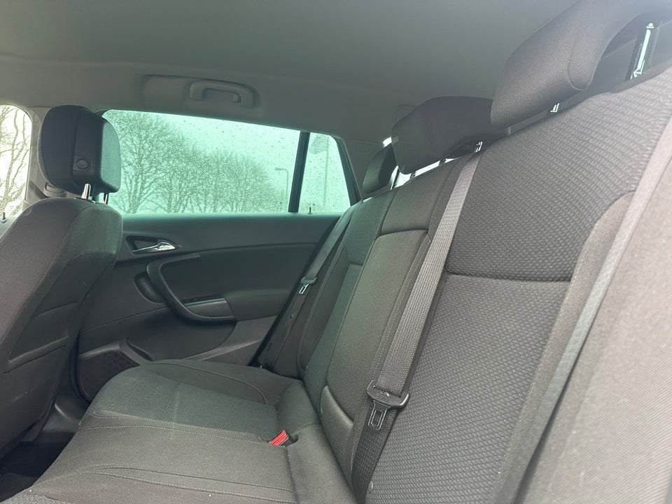 Opel Insignia 2,0 CDTi 140 Cosmo Sports Tourer eco 5d