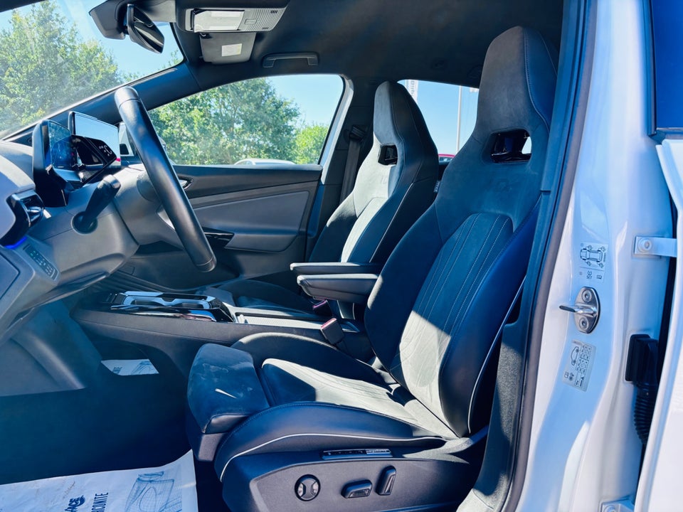 VW ID.5 77 Pro Performance 5d