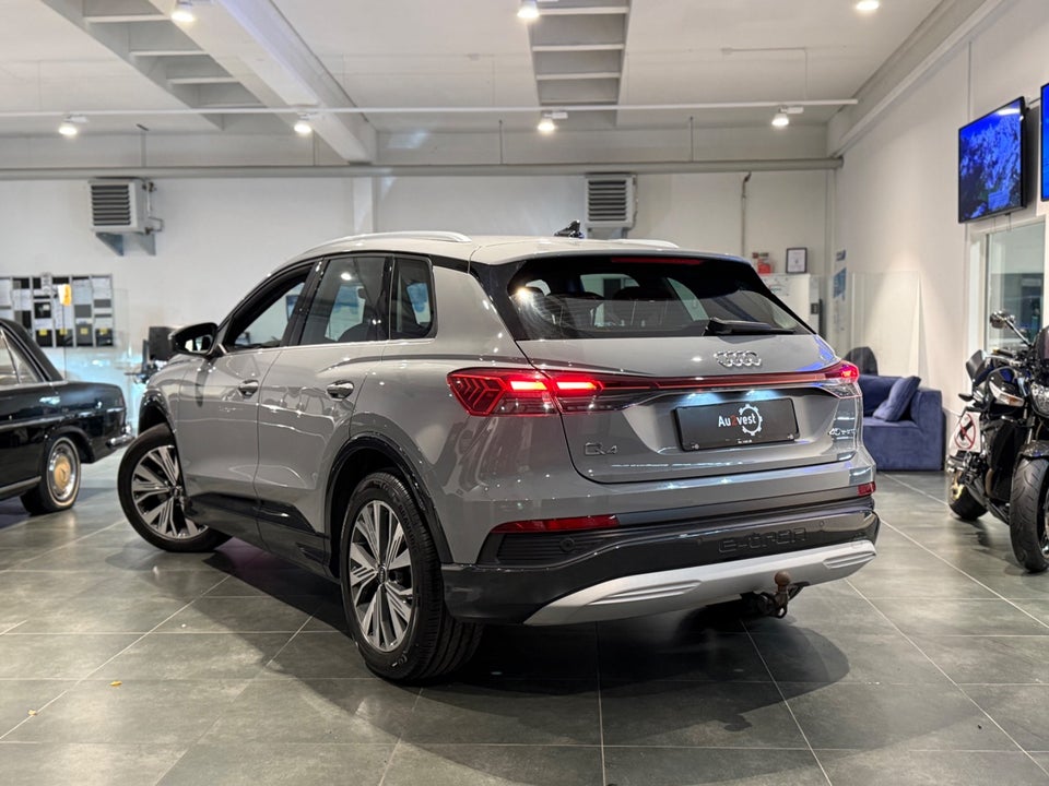 Audi Q4 e-tron 40  5d