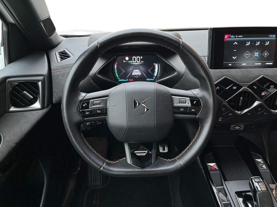 DS DS 3 CrossBack 50 E-Tense Performance Line Pack 5d