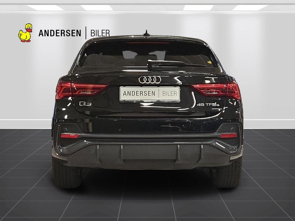 Audi Q3 45 TFSi e Attitude plus Sportback S-tr. 5d