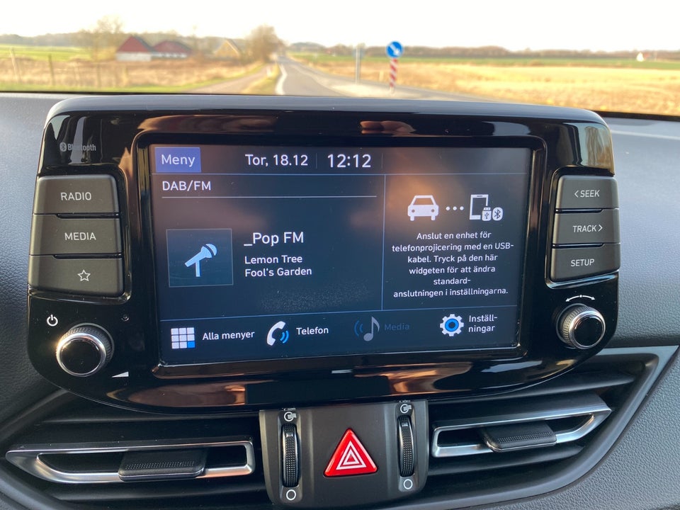 Hyundai i30 1,0 T-GDi Essential stc. DCT 5d