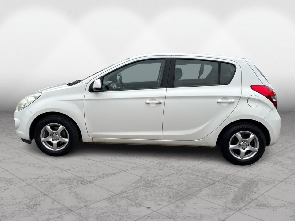Hyundai i20 1,25 Classic 5d