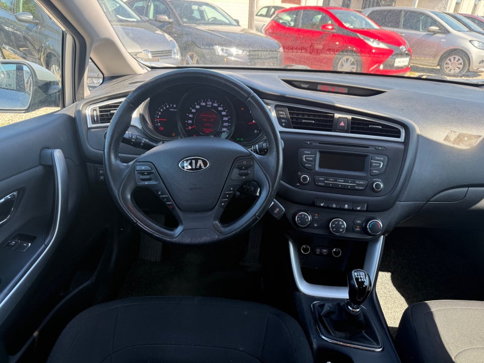 Kia Ceed 1,0 T-GDi Style 5d