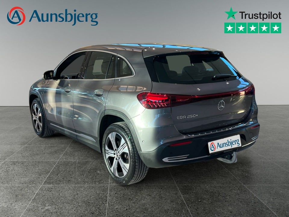 Mercedes EQA250+ Electric Art 5d