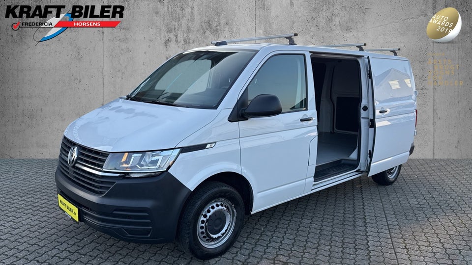 VW Transporter 2,0 TDi 110 Kassevogn lang