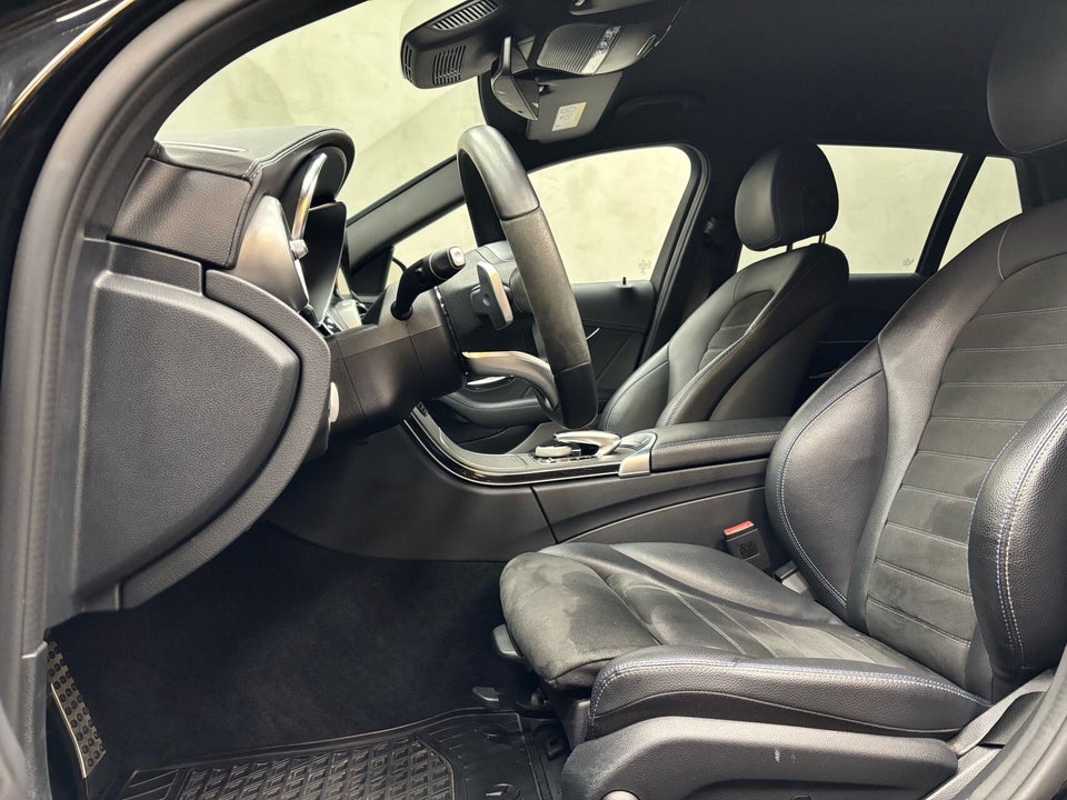 Mercedes C300 e 2,0 AMG Line Night Edition stc. aut. 5d