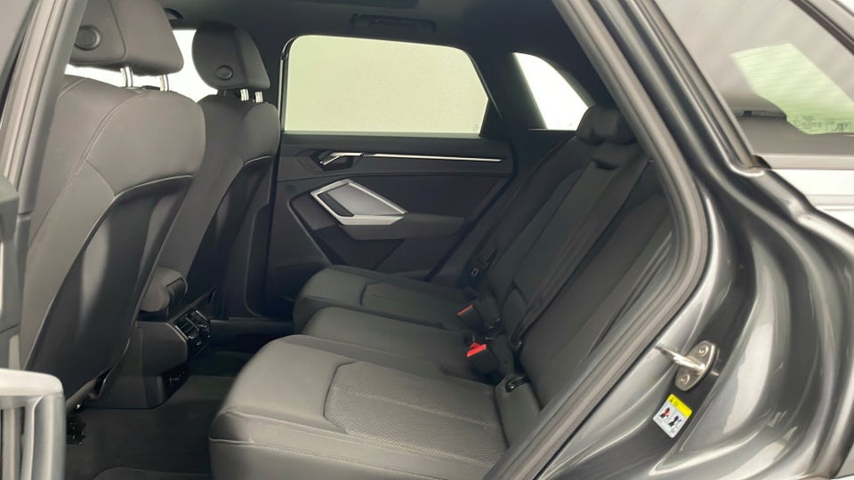 Audi Q3 45 TFSi e S-line plus S-tr. 5d