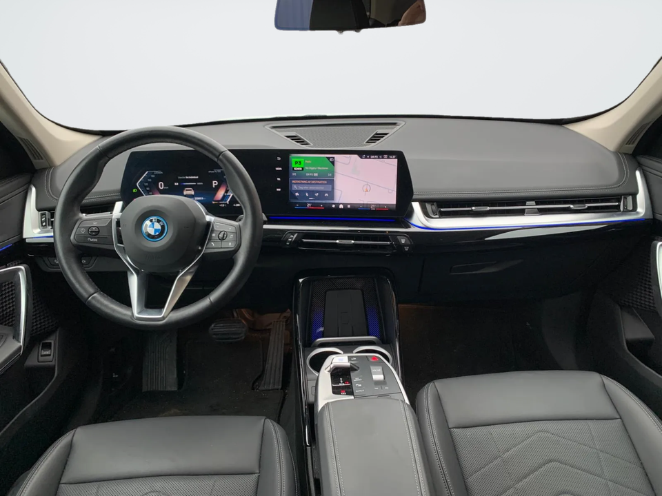 BMW iX1 eDrive20 X-Line 5d
