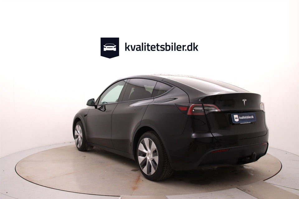 Tesla Model Y RWD 5d