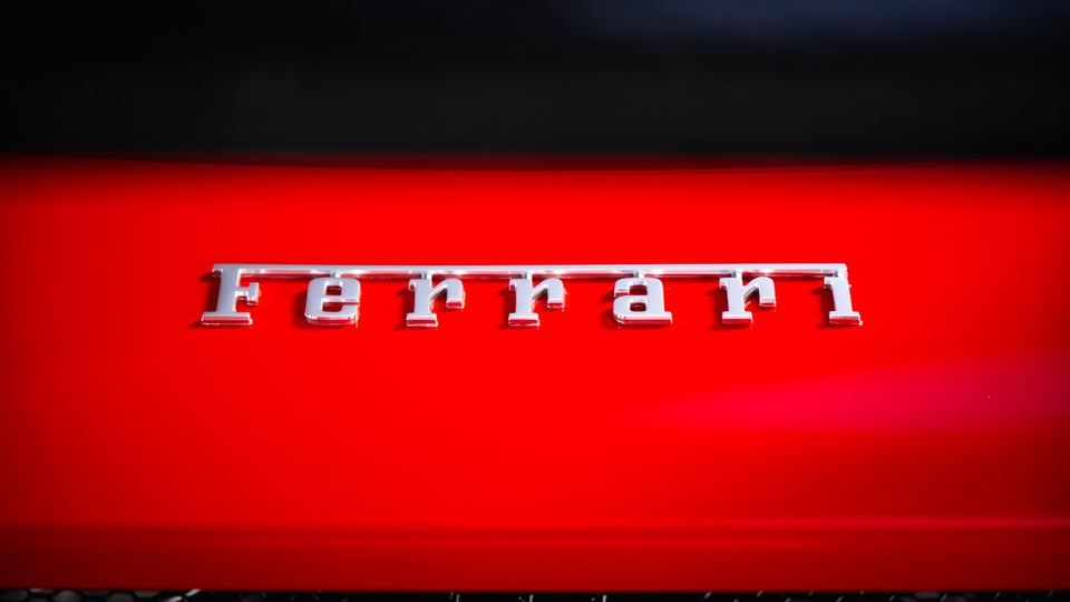 Ferrari 296 GTB 2,9 DCT 2d