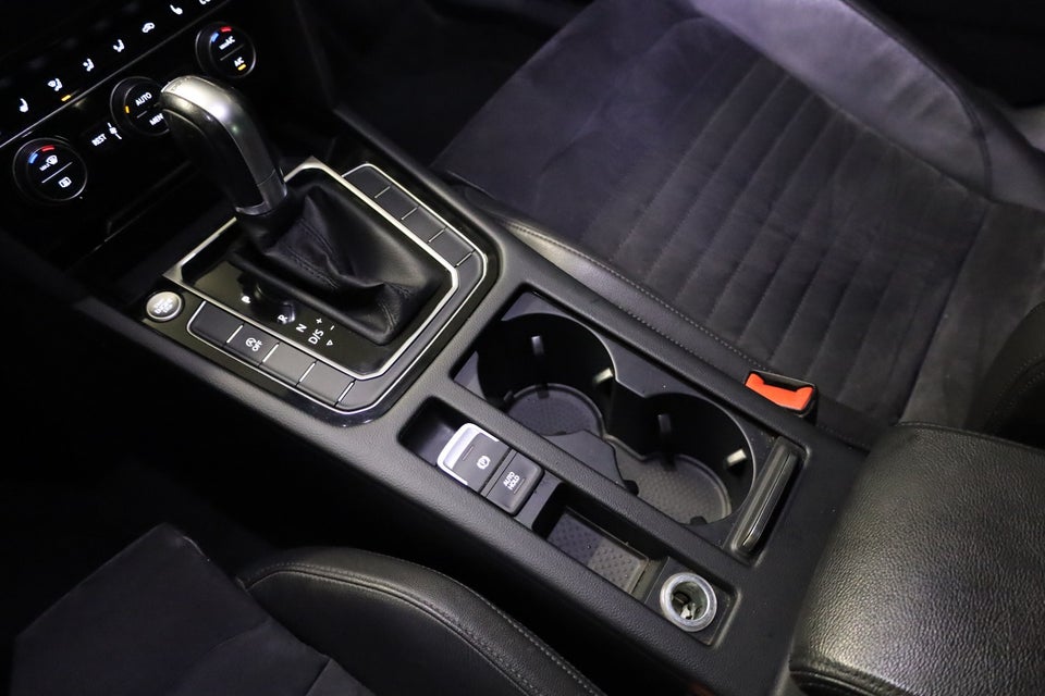 VW Passat 2,0 TDi 150 Highline Variant DSG 5d